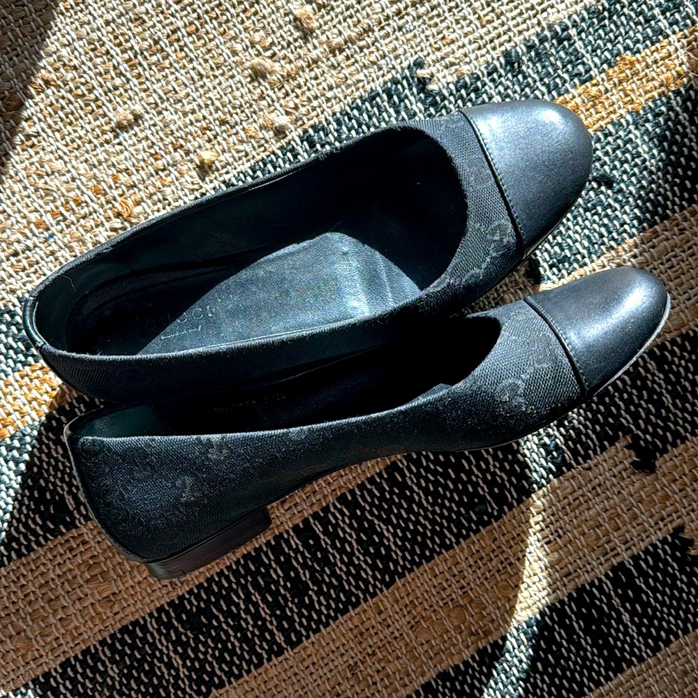 Gucci Black GG Monogram Canvas Flats